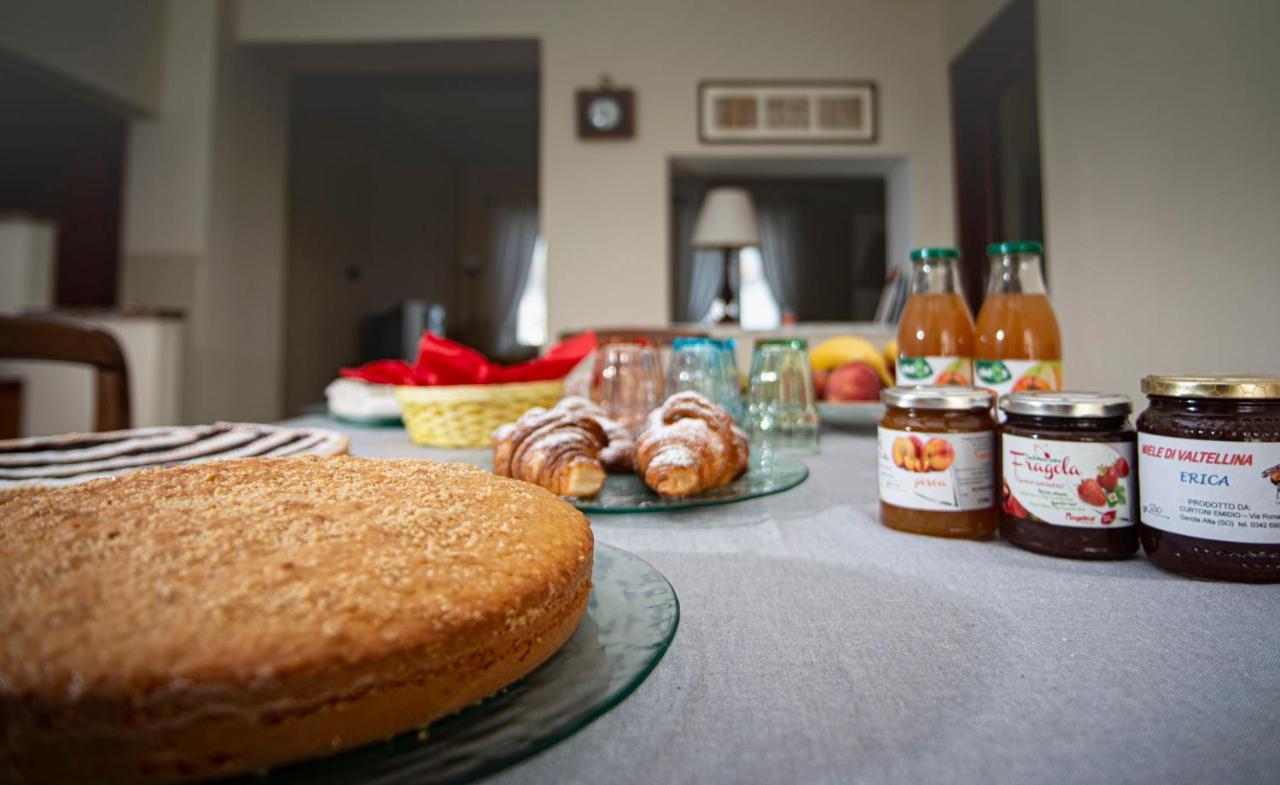 I Quattro Grappoli Bed & Breakfast Neive Dış mekan fotoğraf