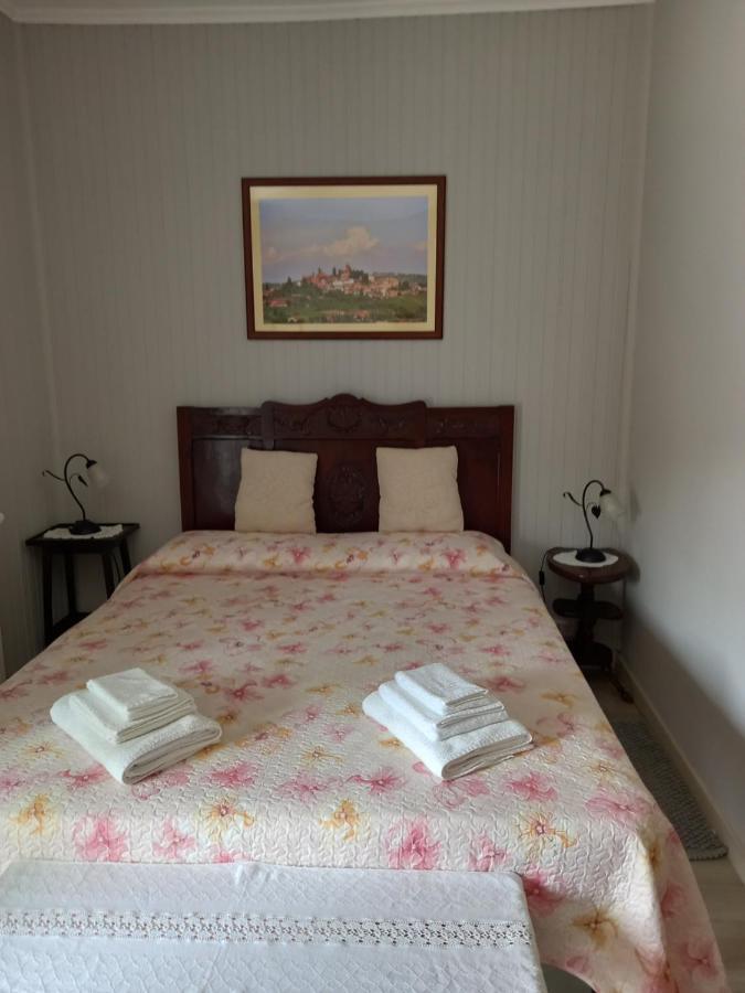 I Quattro Grappoli Bed & Breakfast Neive Dış mekan fotoğraf