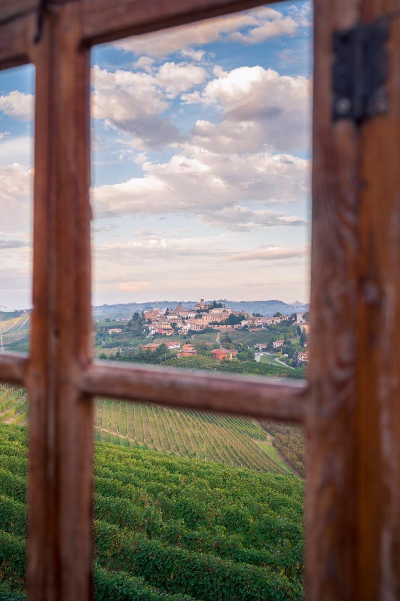 I Quattro Grappoli Bed & Breakfast Neive Dış mekan fotoğraf